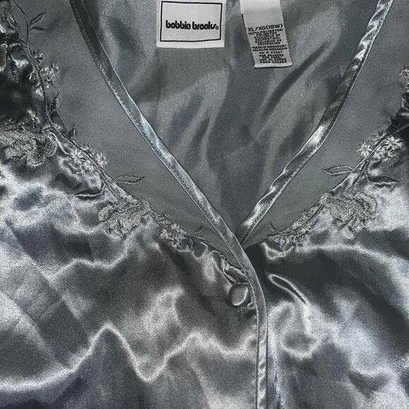 Grey satin button up blouse - Picture 2 of 4